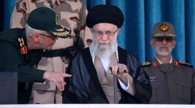 Khamenei Puji Serangan Rudal Iran Ke Israel Kerja Yang Brilian